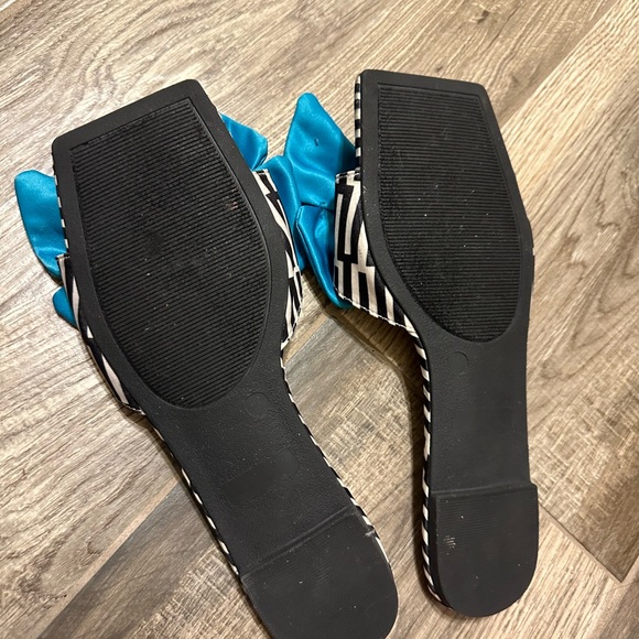 Patsy Johnson Daisy sandals ❤️🥰 - Picture 6 of 7